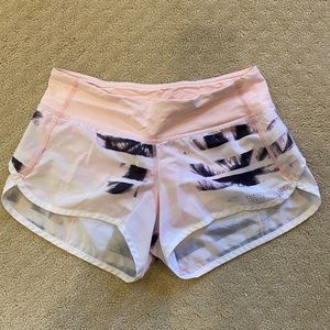 Size 4 lulu lemon shorts